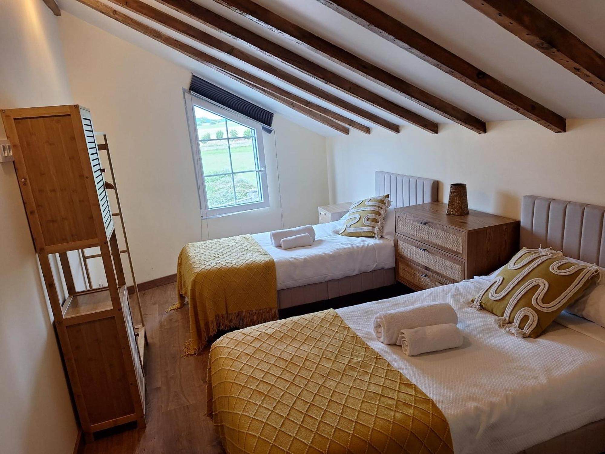 Parque Remonta Apartment Santander Bagian luar foto